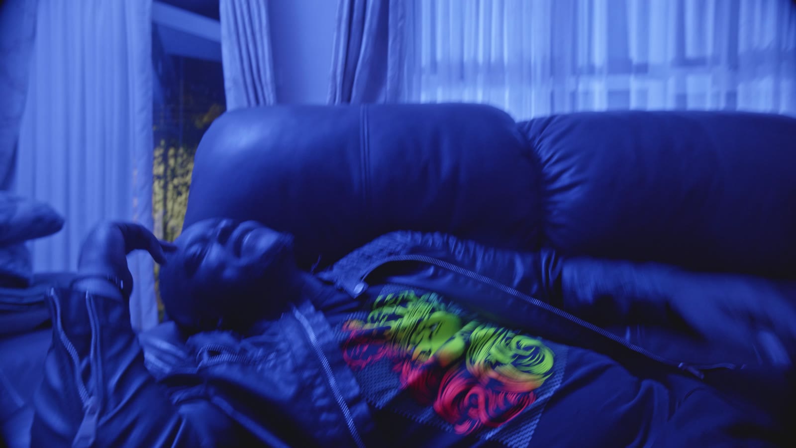 Ozay Malone, Hungover: still